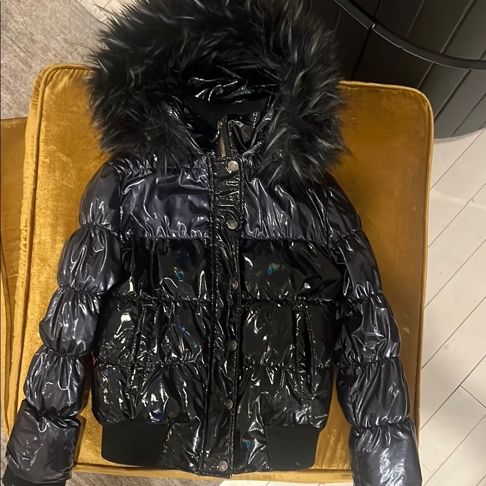 Shiny Black Puffer Jacket with Faux Fur Hood